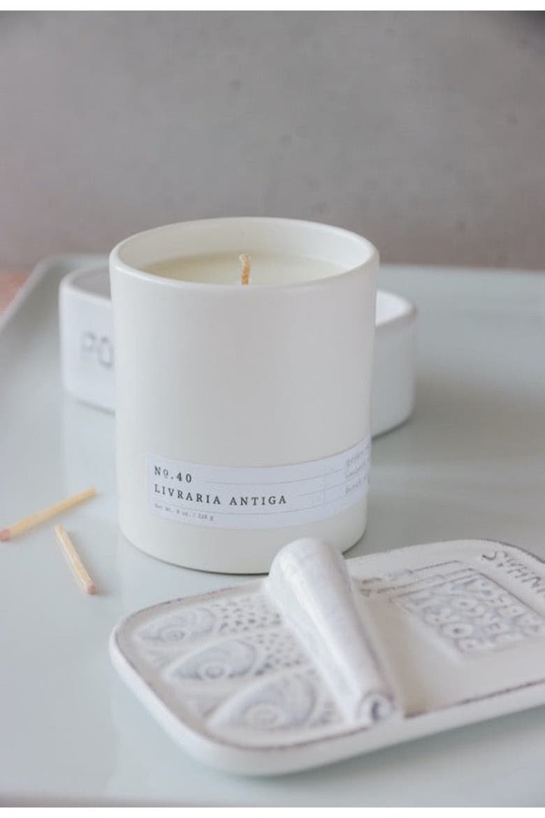 No. 40 Livraria Antiga Scented Candle, Alternate, color, White