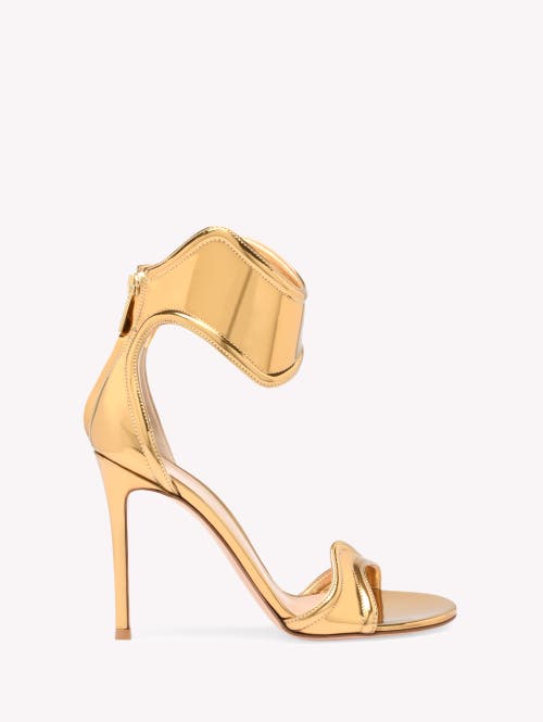 Gianvito Rossi Lucrezia Sandals In Metallic Gold