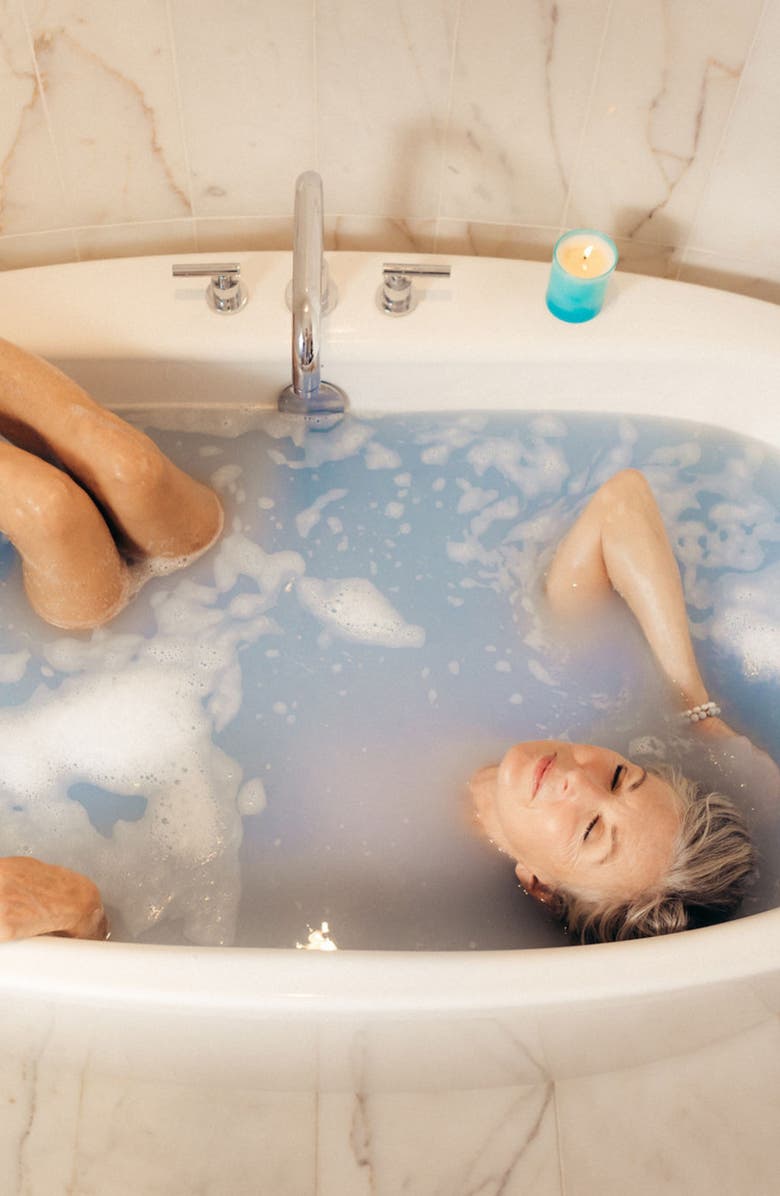 Bathorium Midnight Superbloom Crush Bath Soak, Alternate, color,