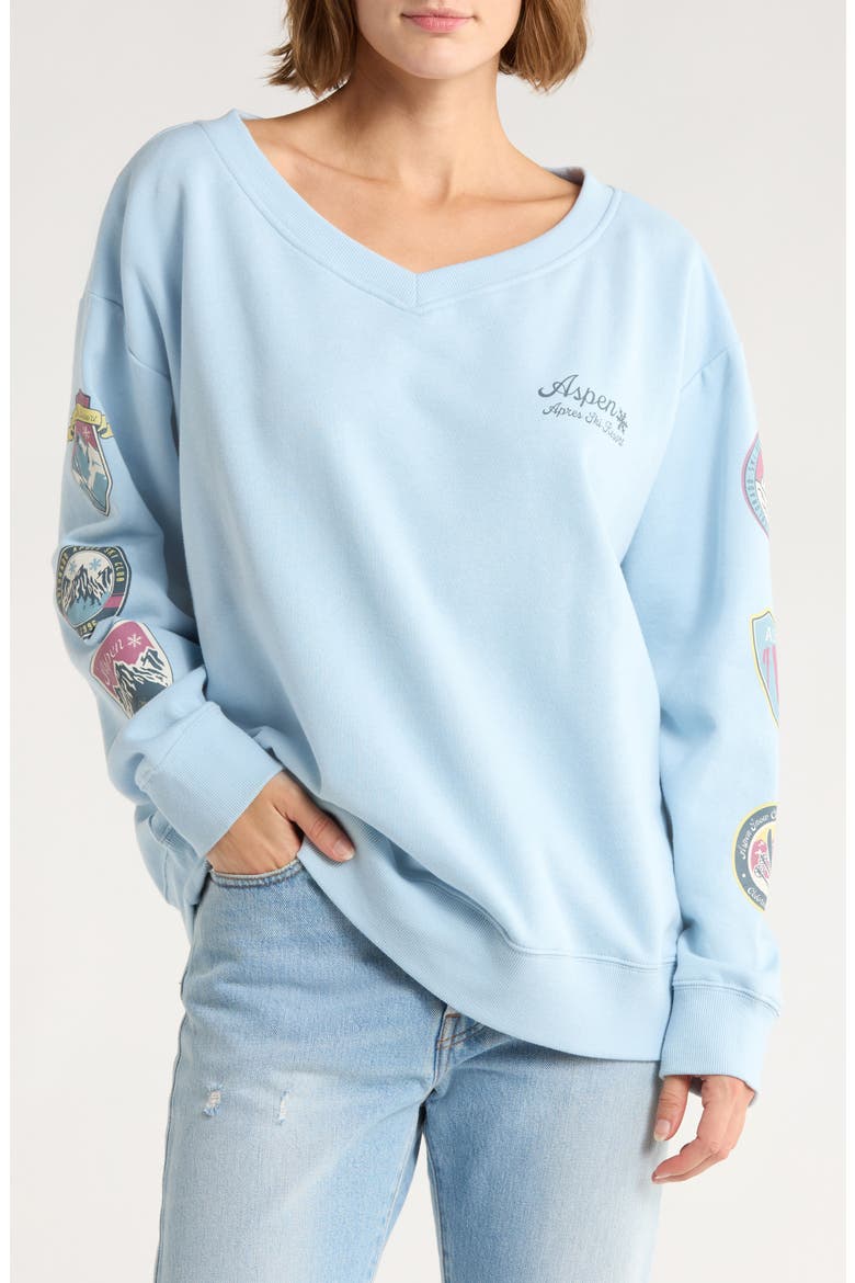 Après Ski Resort Sweatshirt, Main, color, BABY BLUE