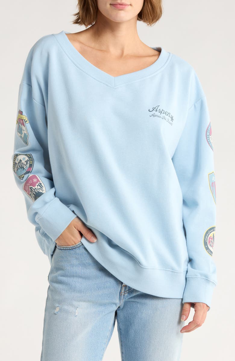Hi Res Après Ski Resort Sweatshirt, Main, color, Baby Blue