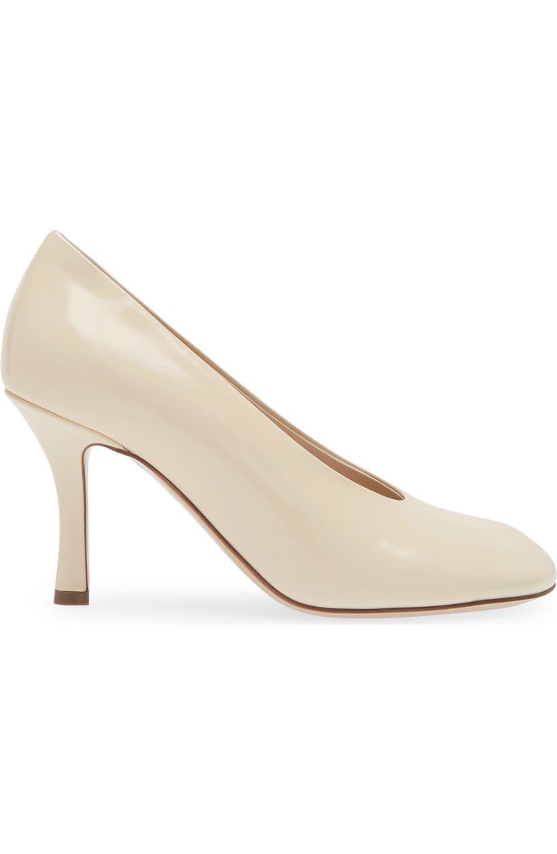 Burberry Rounded Toe Pump, Alternate, color, Ivory