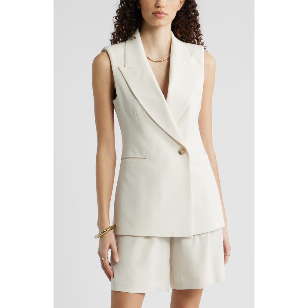 Nordstrom Sleeveless Crepe Blazer in Ivory Birch at Nordstrom, Size Medium
