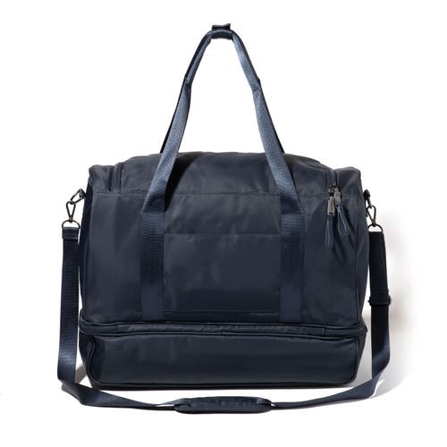 Baggallini Deluxe Fifth Avenue Weekender Bag In French Navy Twill