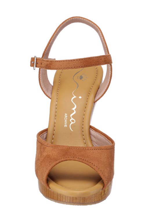Nina Rock Sandal In Honey