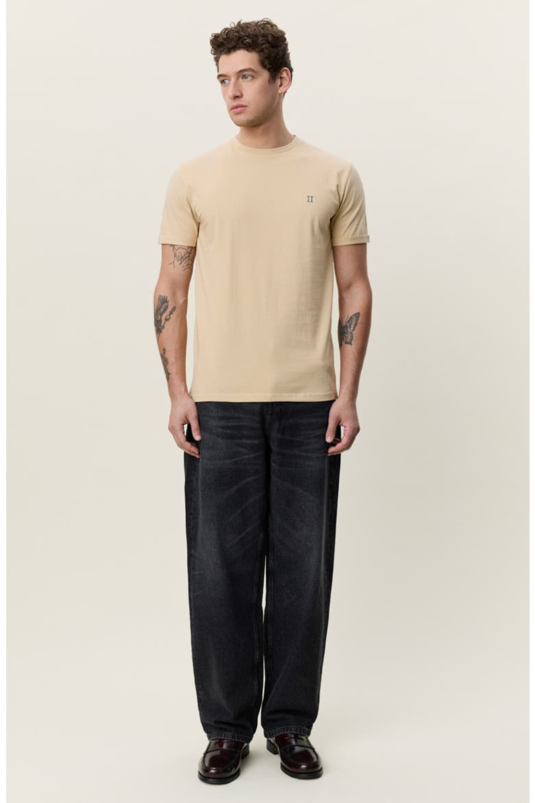 Core Seasonal T-Shirt, Alternate, color, IRISH CREAM
