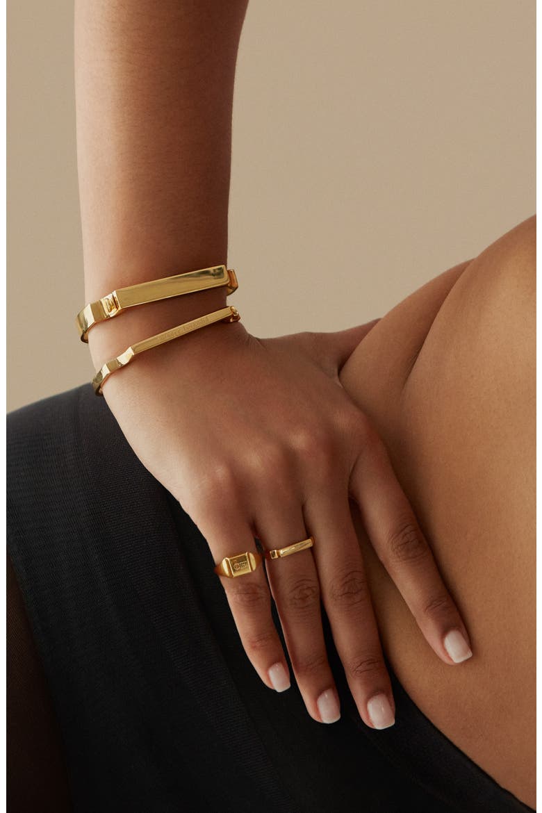 Signature Bangle, Alternate, color, GOLD