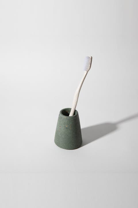 Toothbrush Holder
