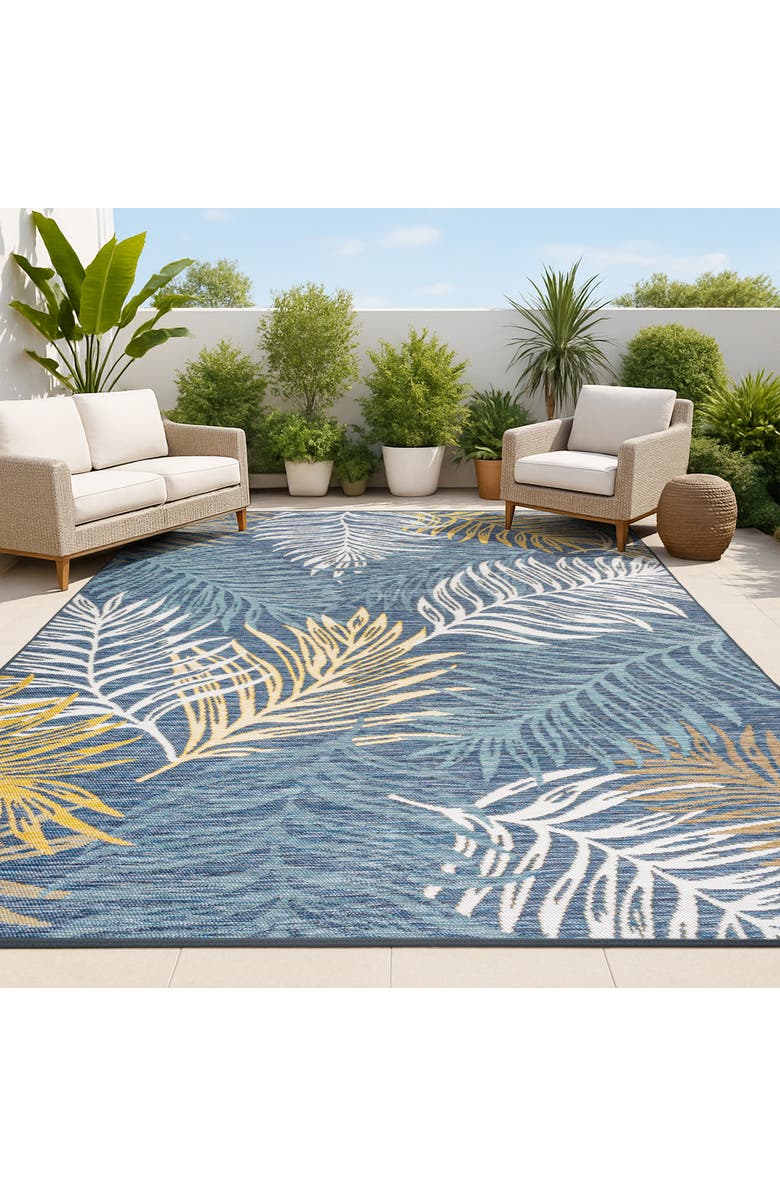 JONATHAN Y Calypso Coastal Casual Palm Frond Reversible Machine-Washable Indoor/Outdoor Area Rug, Alternate, color, Cream/Navy