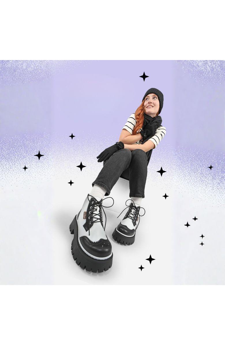 Hot Chocolate Design Havana Platform Chuncky Boots, Alternate, color, Havana