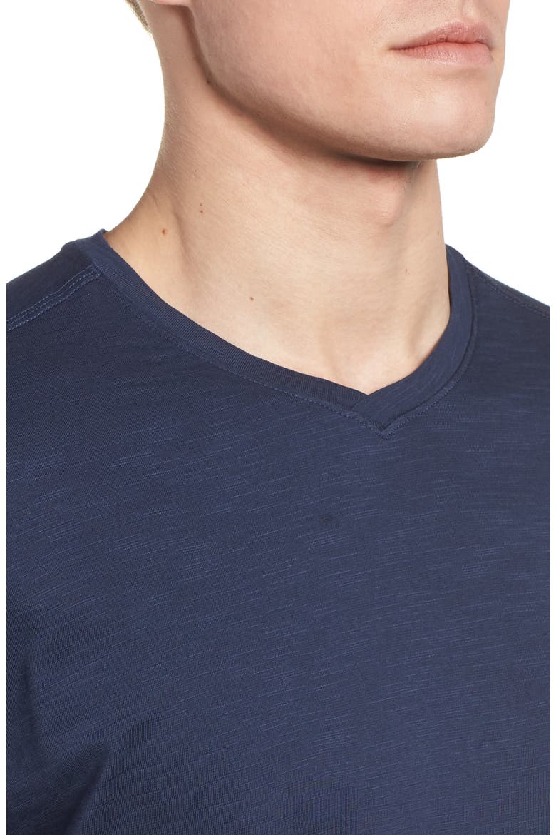 Portside Palms V-Neck T-Shirt, Alternate, color, MARITIME