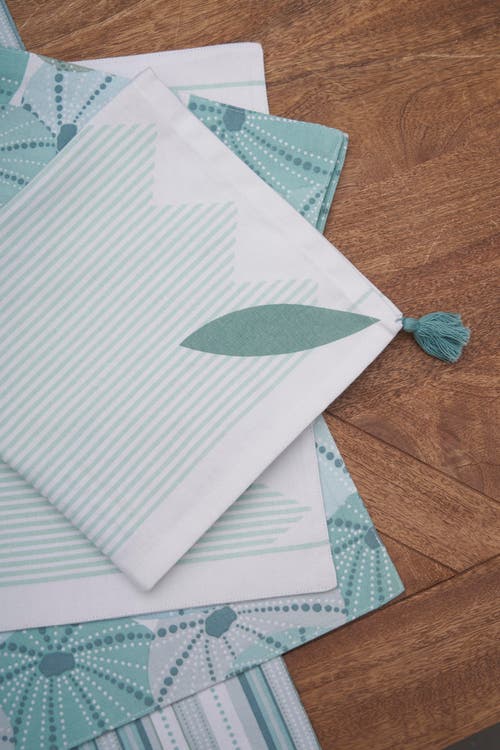 C & F Home C&f Home Tassel And Stripes Fish Napkins Set Of 6 In Blue