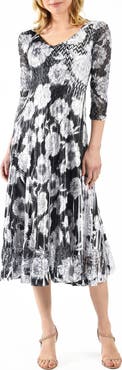 Komarov Floral Printed Charmeuse 3/4 Sleeve Dress