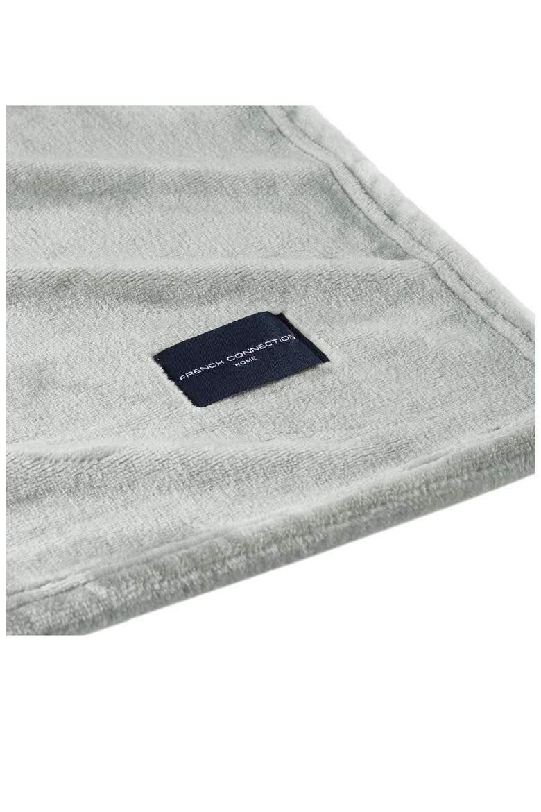 Throw Blanket, Alternate, color, LIGHT GREY