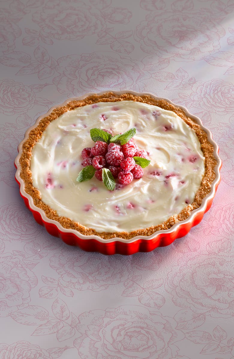 Le Creuset 10-Inch Tarte Dish, Alternate, color, Cerise