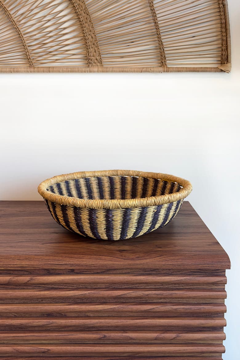 Handwoven Large Tray Basket, Alternate, color, Natural & Black