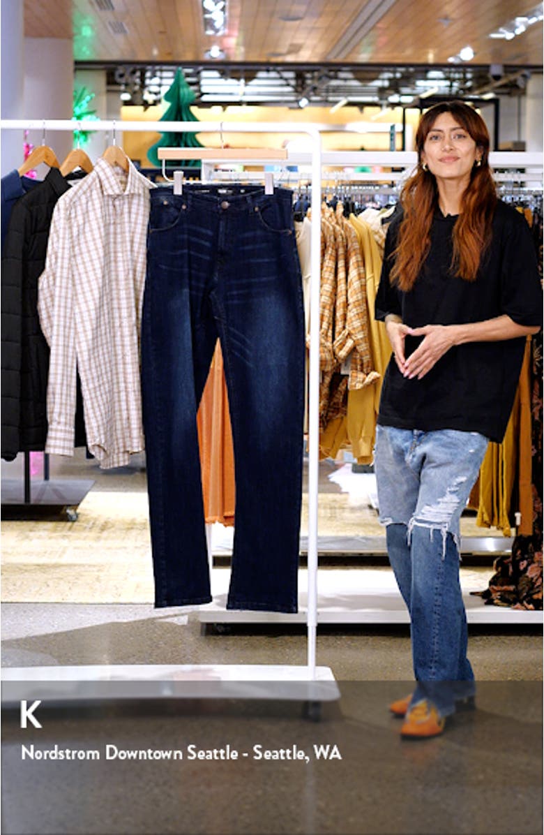 Relaxed Athletic Fit 2.0 Stretch Jeans, sales video thumbnail