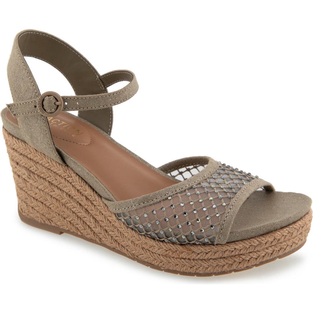 Reaction Kenneth Cole Caegan Rhinestone Mesh Espadrille Wedge Sandal In Oak Mesh