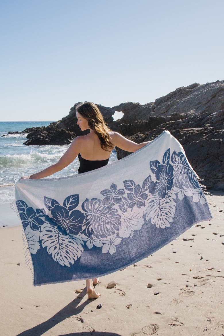 Hibiscus Flower Sand Resistant Organic Turkish Towel, Alternate, color, Navy