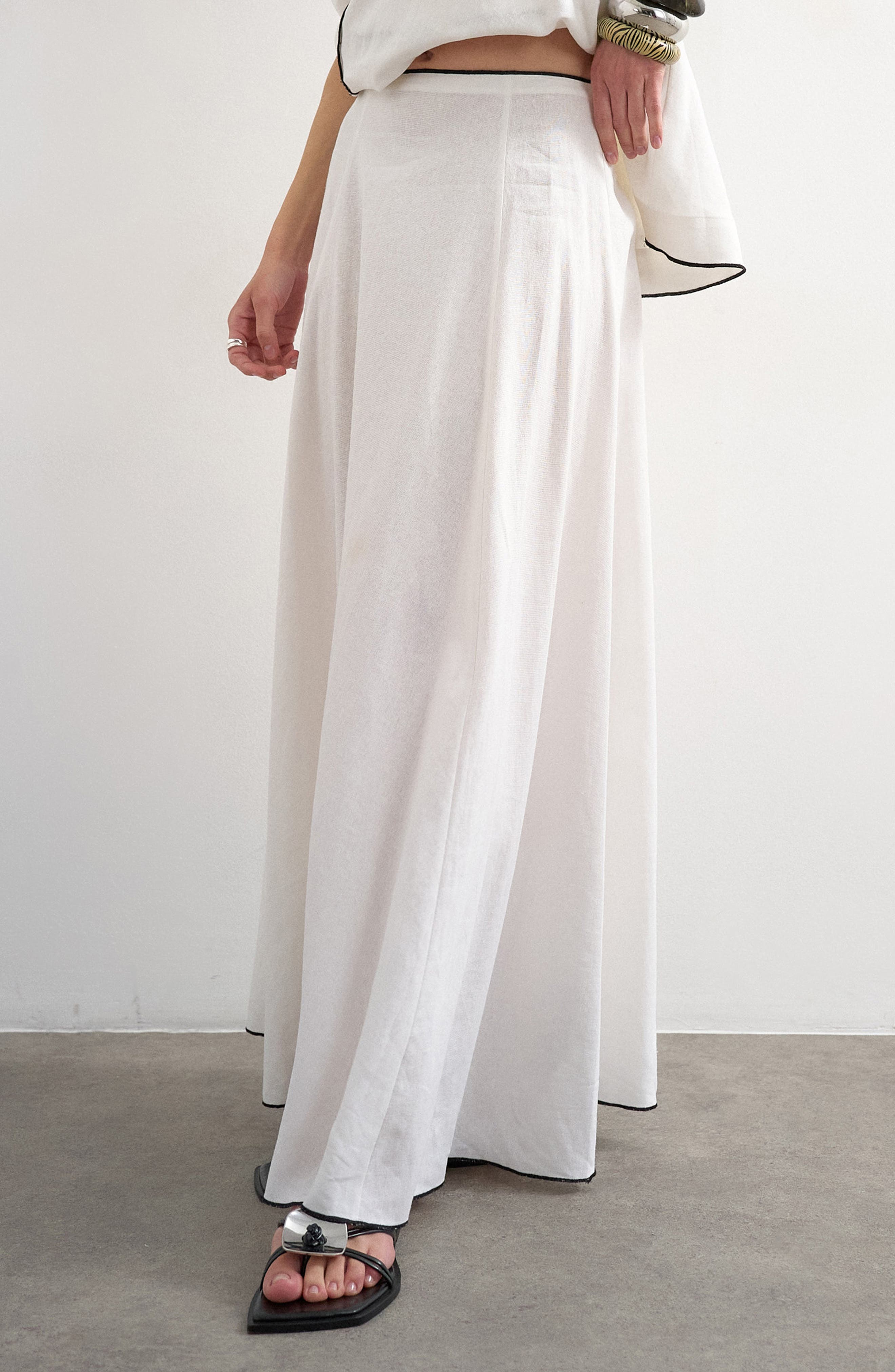 selected WHITE
