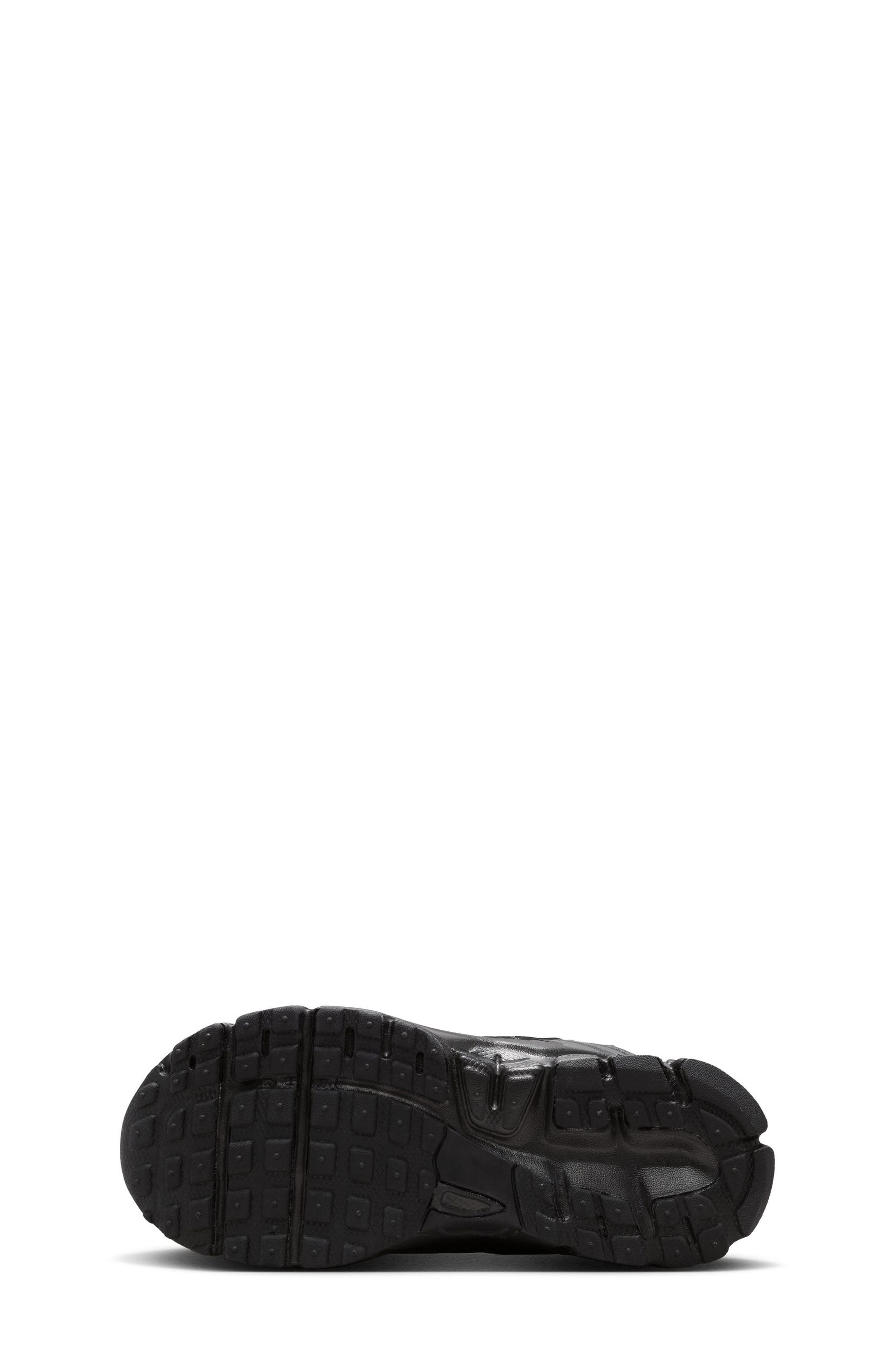 Kids' Vomero 5 Sneaker, Alternate, color, BLACK/BLACK