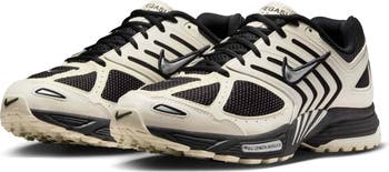 Nike Air Pegasus 2005 Men's Shoes. Nike ID