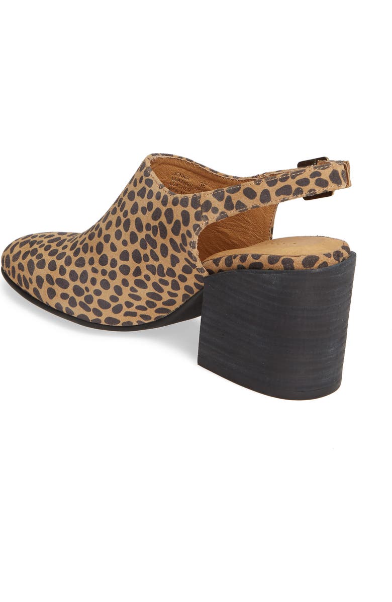 Chocolat Blu Jenna Leopard Print Slingback Mule, Alternate, color,