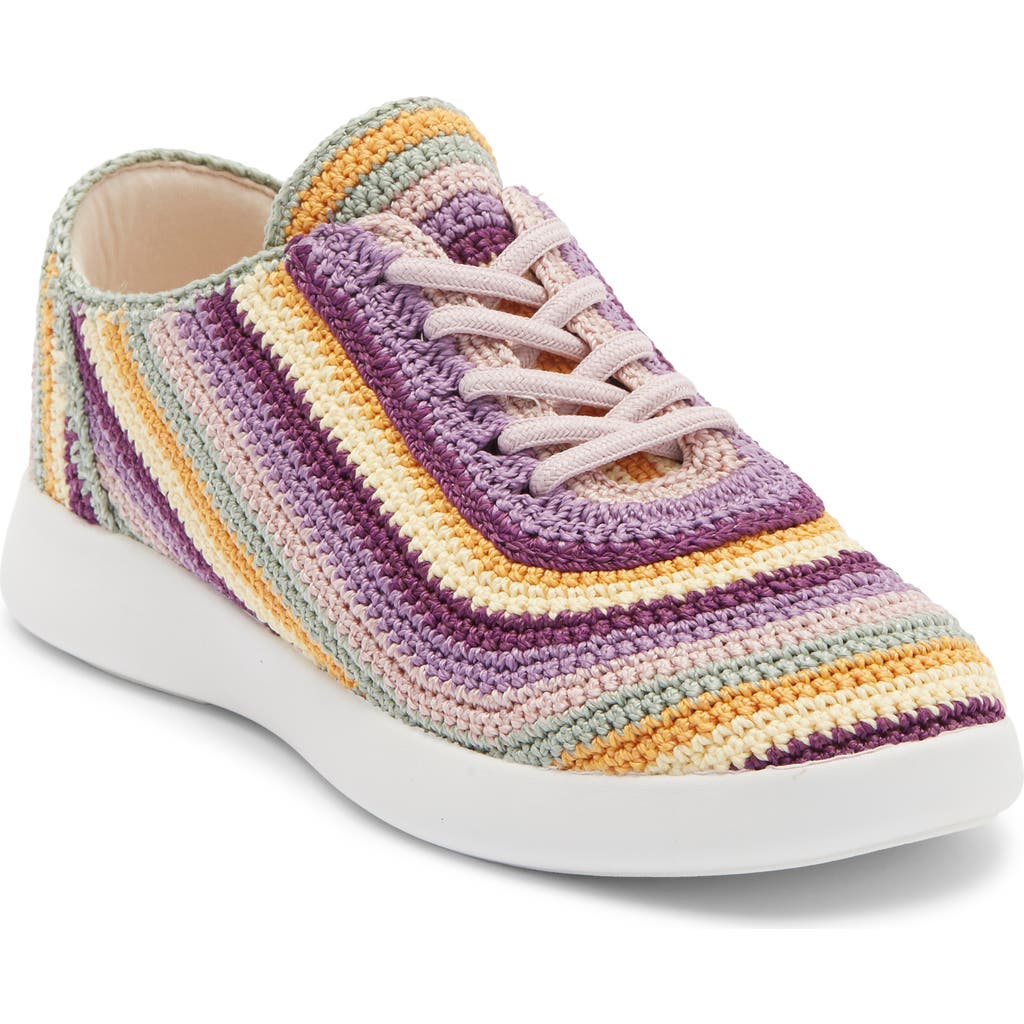 The Sak Asha Low Top Sneaker