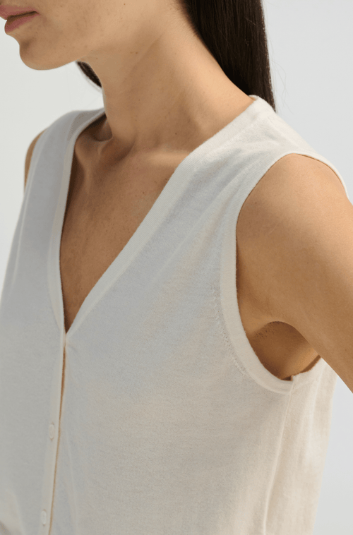 Almina Concept Knit Button Closure Vest In Off White