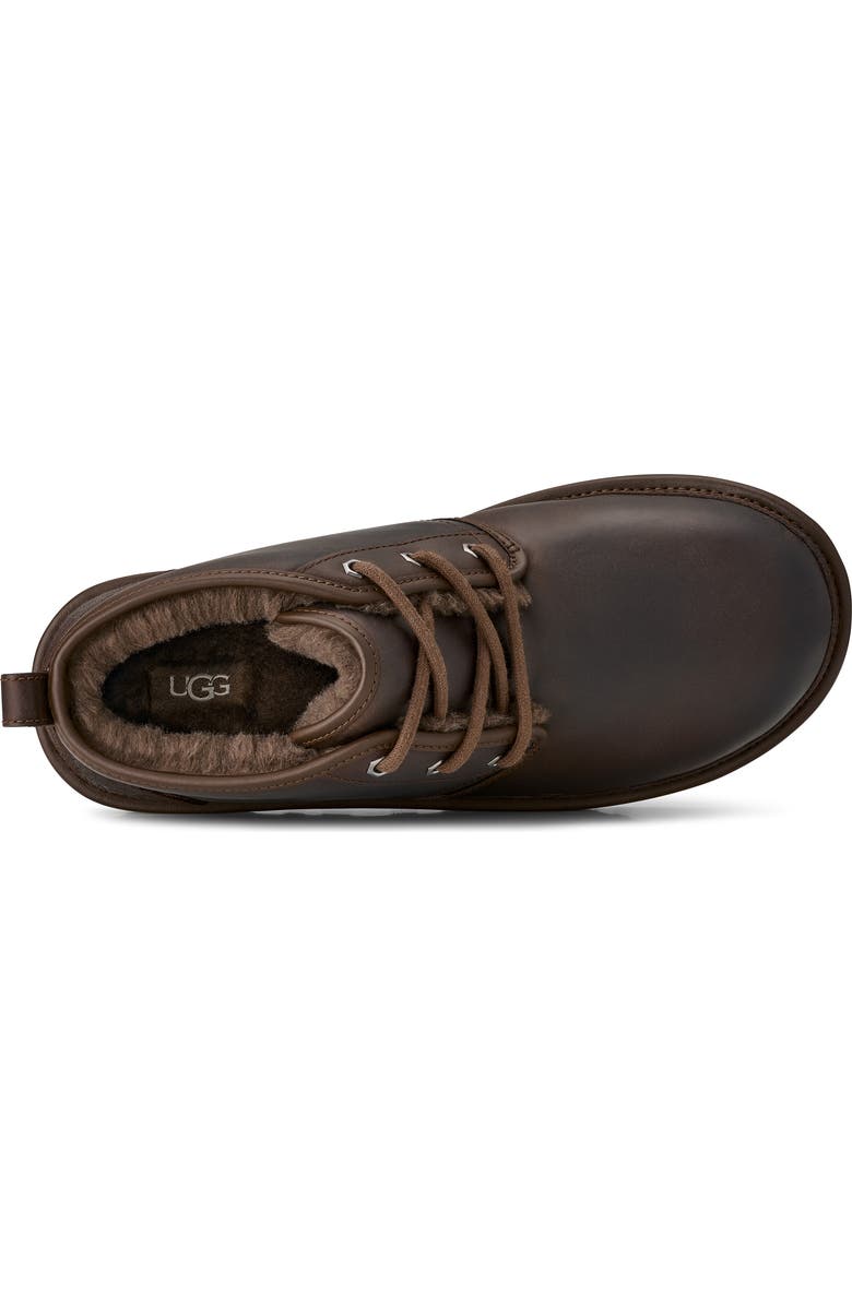 Neumel Era Chukka Boot