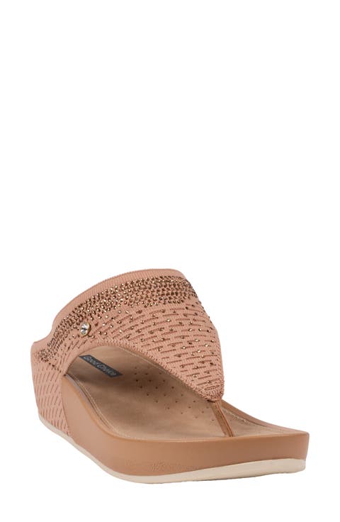 Evanti Wedge Sandal (Women)