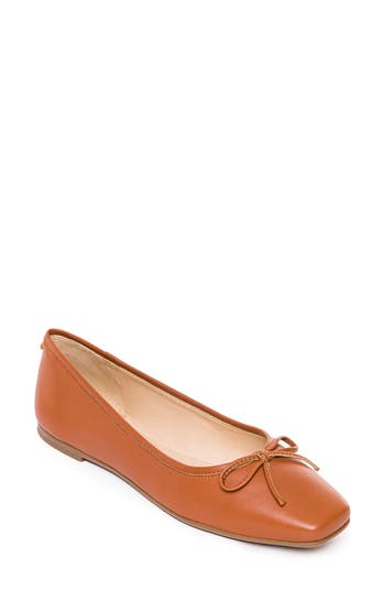 Bernardo Gwynn Leather Bow Ballerina Flats In Brown