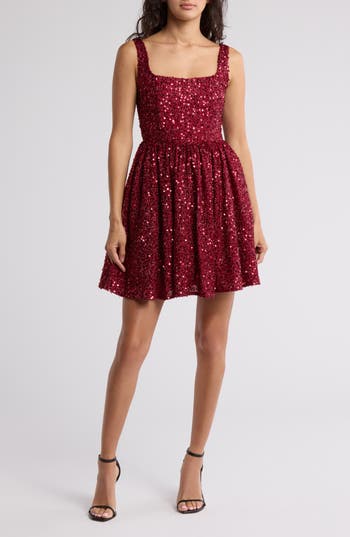 Lush Sleeveless Sequin Minidress In Wine