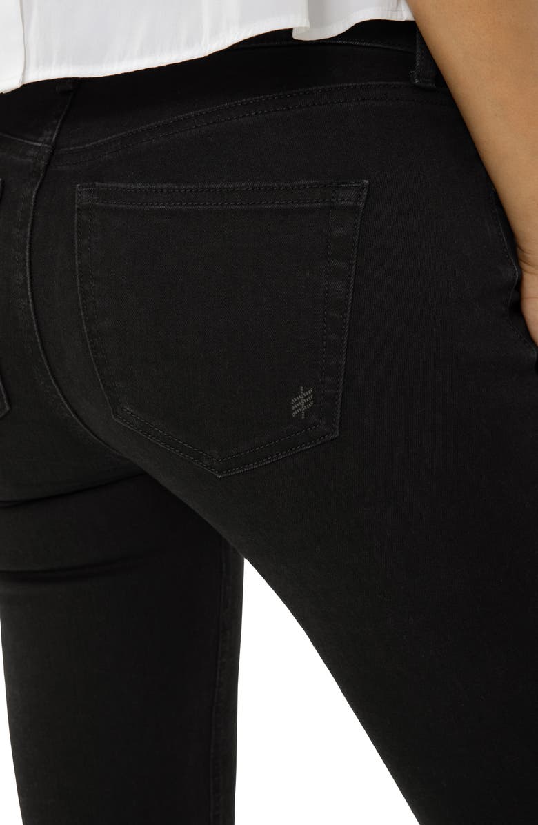 Silver Jeans Co. Suki Curvy Mid Rise Capri Jeans, Alternate, color, Black