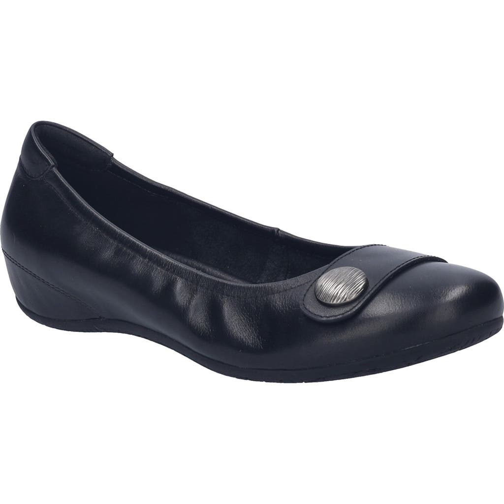 Josef Seibel Florina 04 Flat In Black