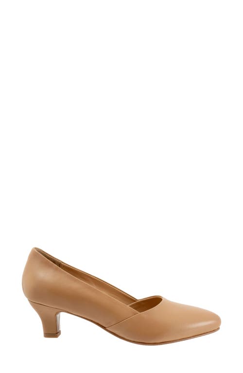 Trotters Kylie Kitten Heel Pump In Beige