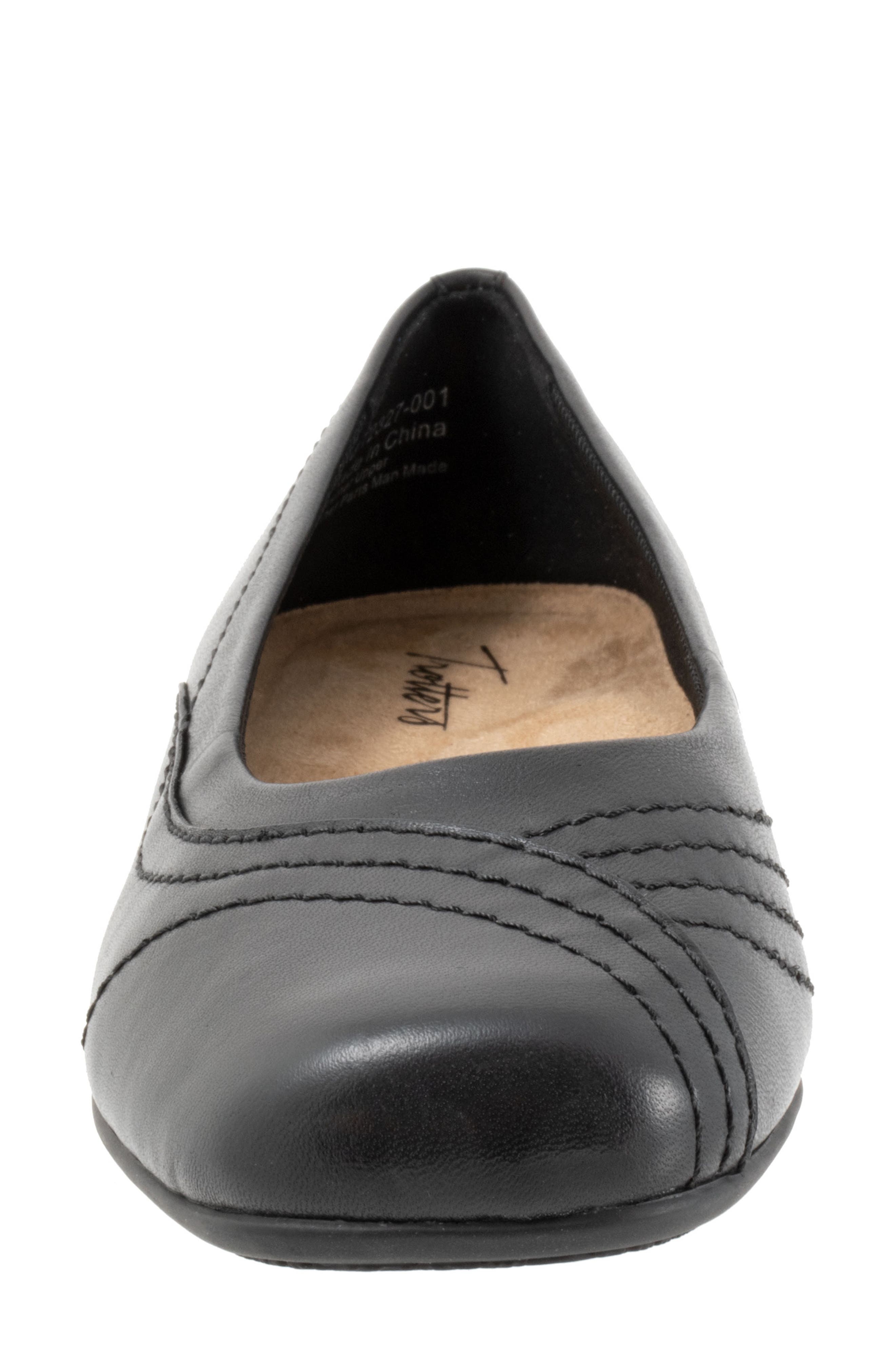 Trotters Sasha Square Toe Flat, Alternate, color, Black