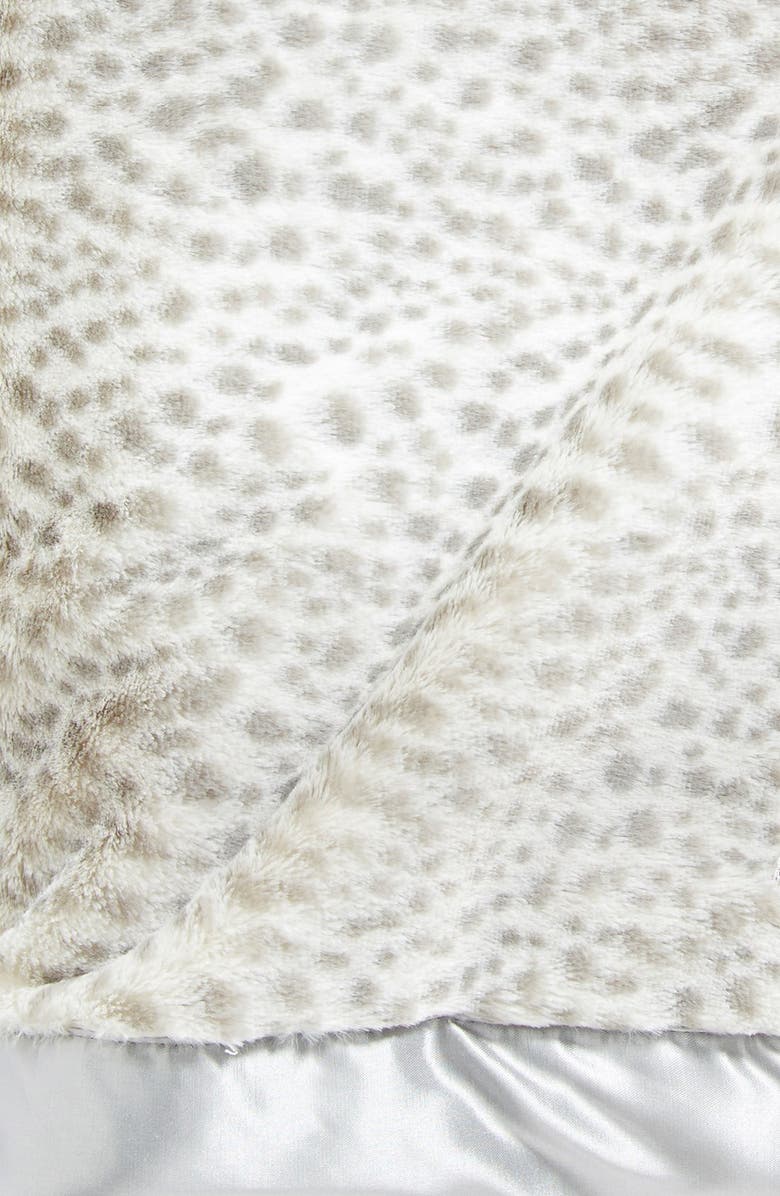 Giraffe at Home Luxe Snow Leopard Faux Fur Throw, Alternate, color, 