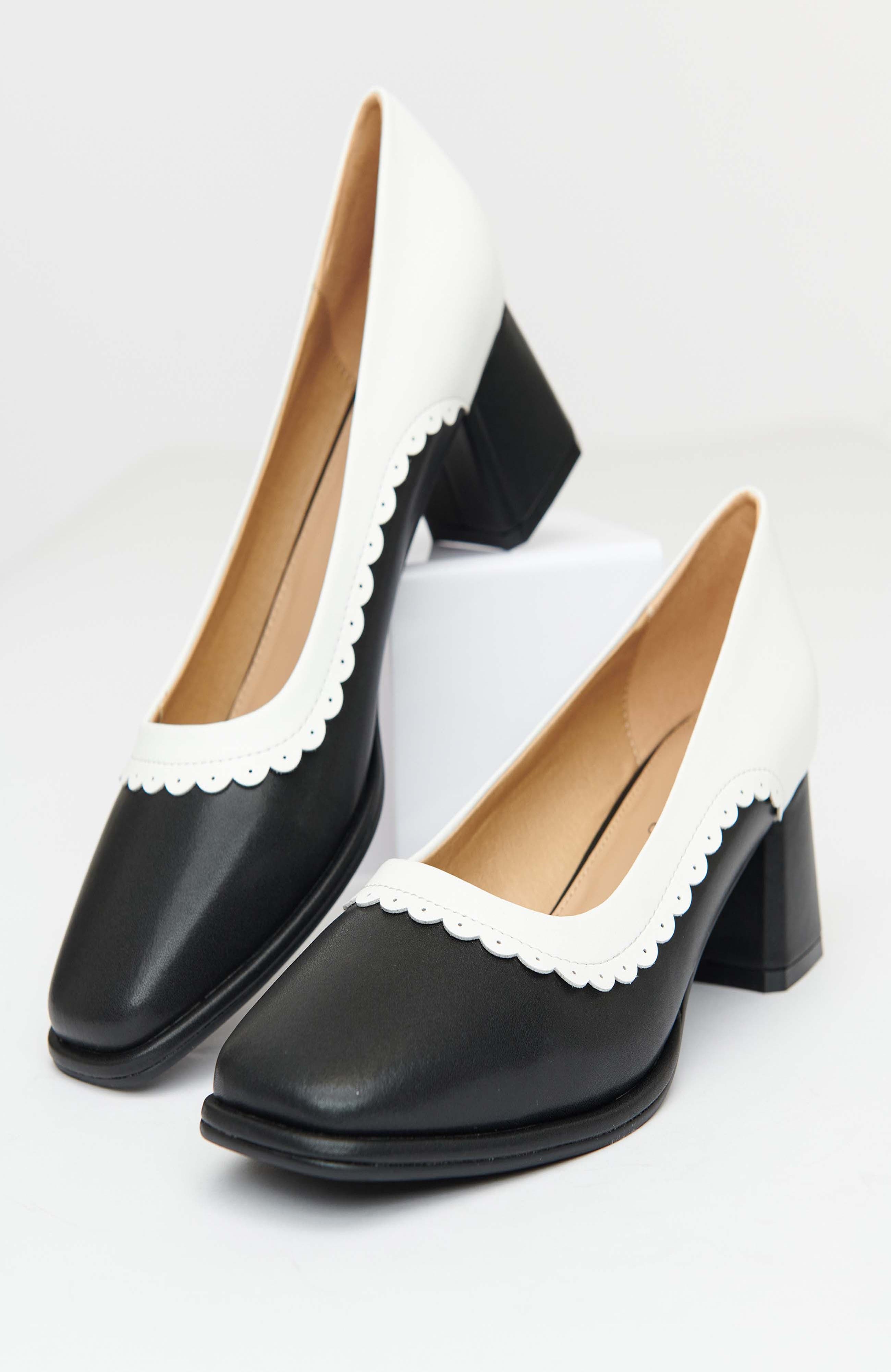 1950s Square Toe Pumps, Main, color, Black & White
