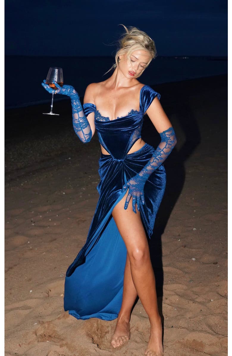 Miss Circle Quintesa Cutout Lace Velvet Off Shoulder Gown, Alternate, color, Blue