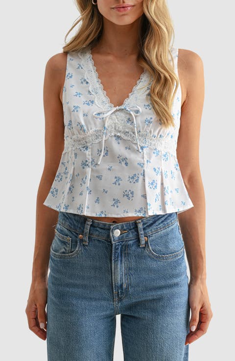 Lace Trim Pleated Sleeveless Top