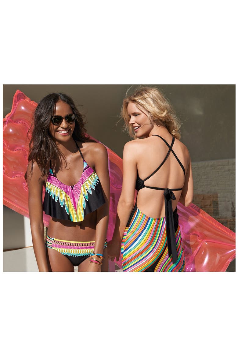'Plumas' Shirred Side Hipster Bikini Bottoms, Alternate, color, BLACK MULTI