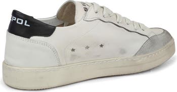 Estrella Star Sneaker