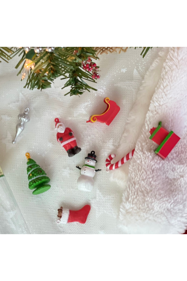 Christmas Designer Toob - contains 7 Mini Figurines, Alternate, color, None
