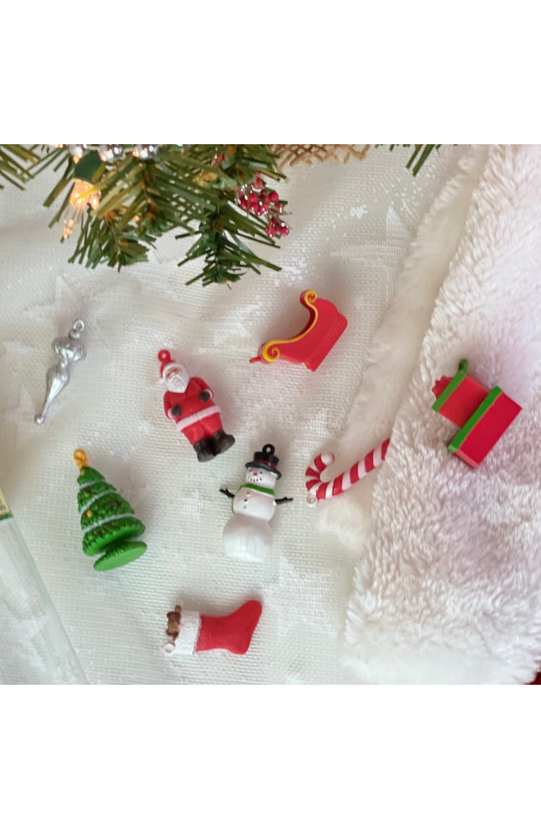 Safari Ltd. Christmas Designer Toob - contains 7 Mini Figurines, Alternate, color, NO COLOR