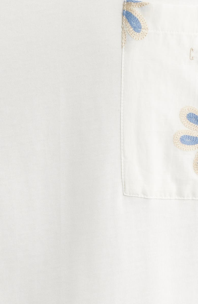 CHÉ Daisel Embroidered Appliqué Relaxed Cotton T-Shirt, Alternate, color, Ivory