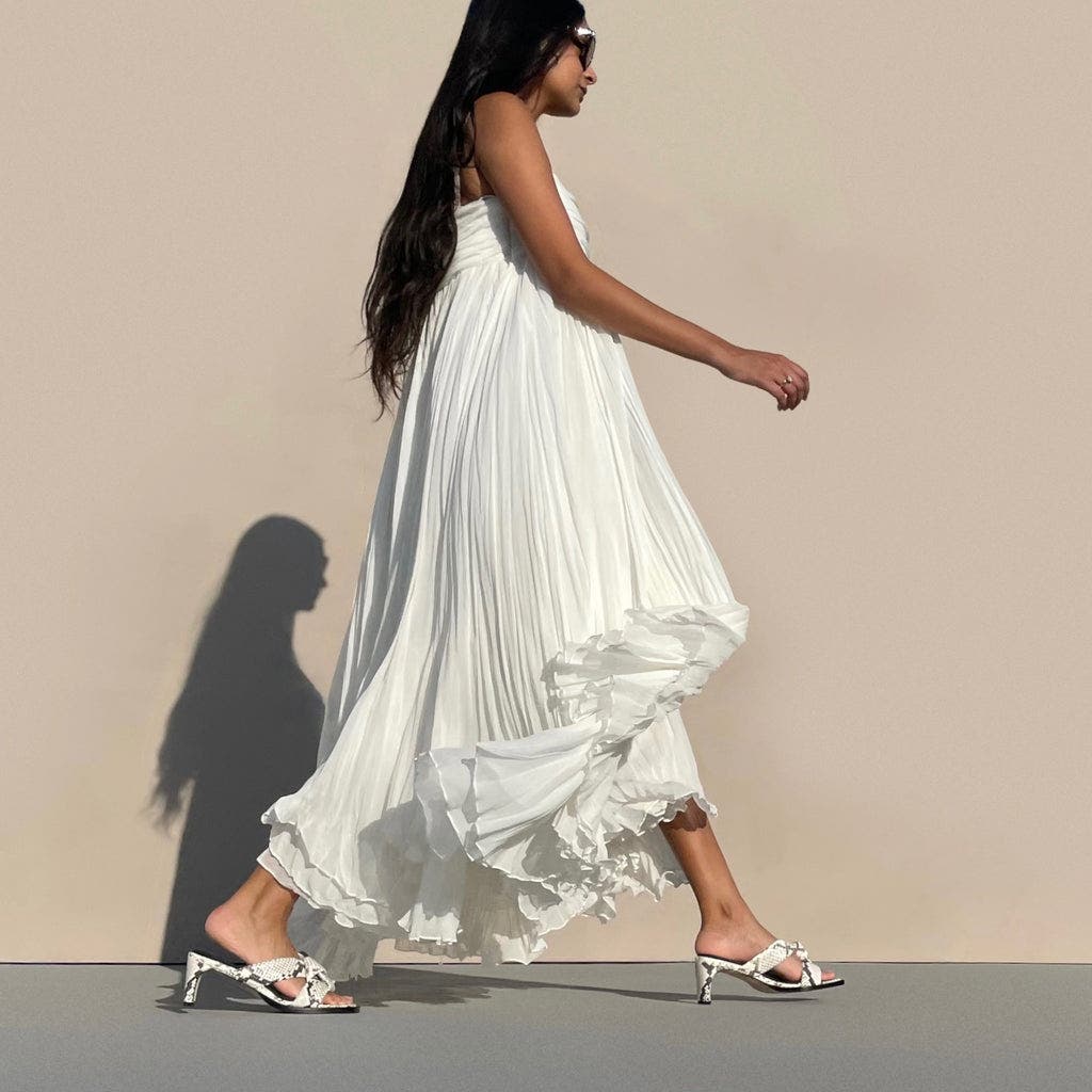 Neil J. Rodgers Obi Heel, Alternate, color, 