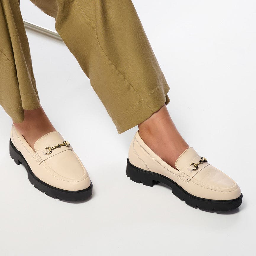 Boulevard OrnamentLoafer, Alternate, color, White - Regular
