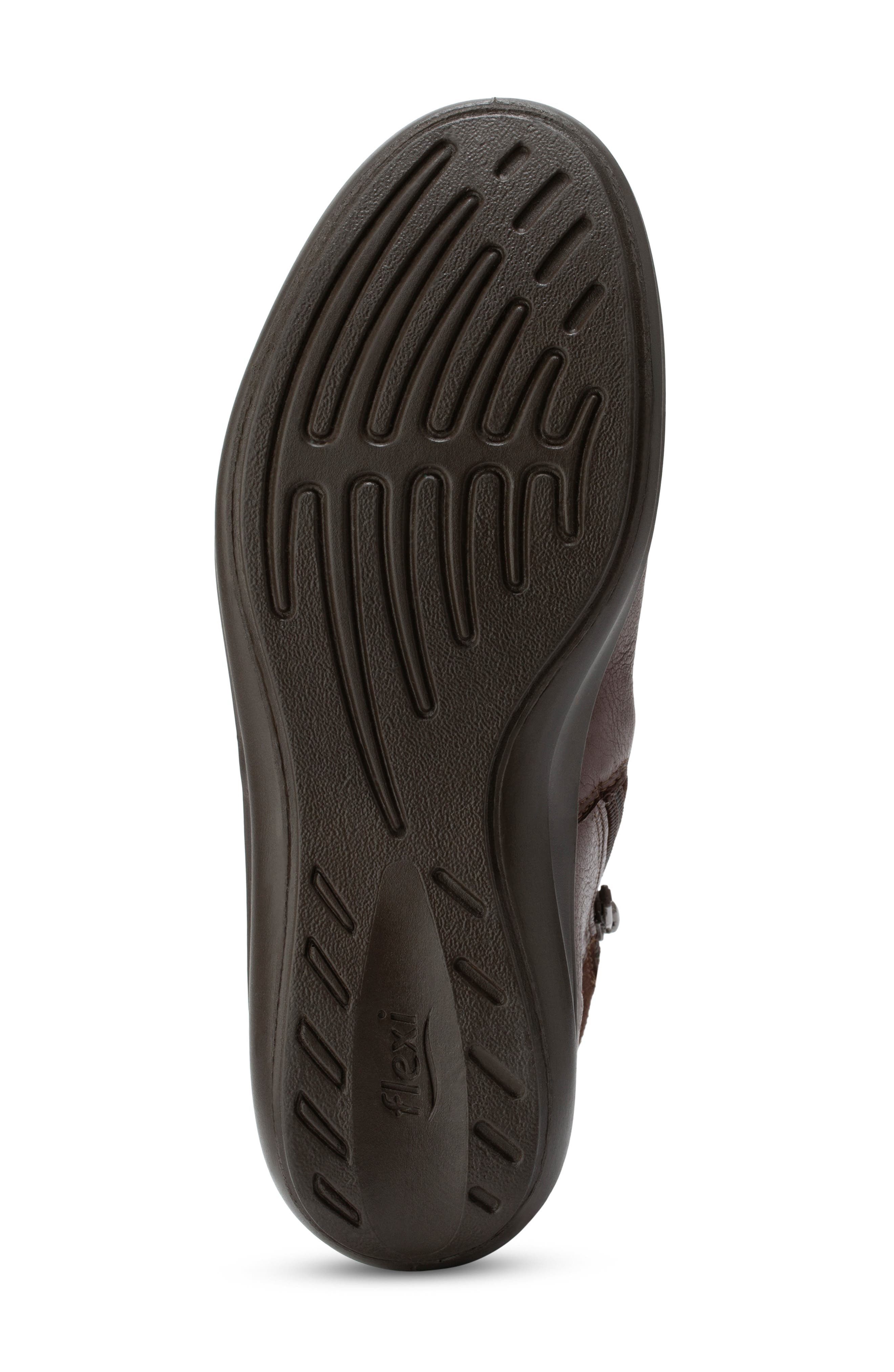 Eastland Winnow Bootie, Alternate, color, Brown