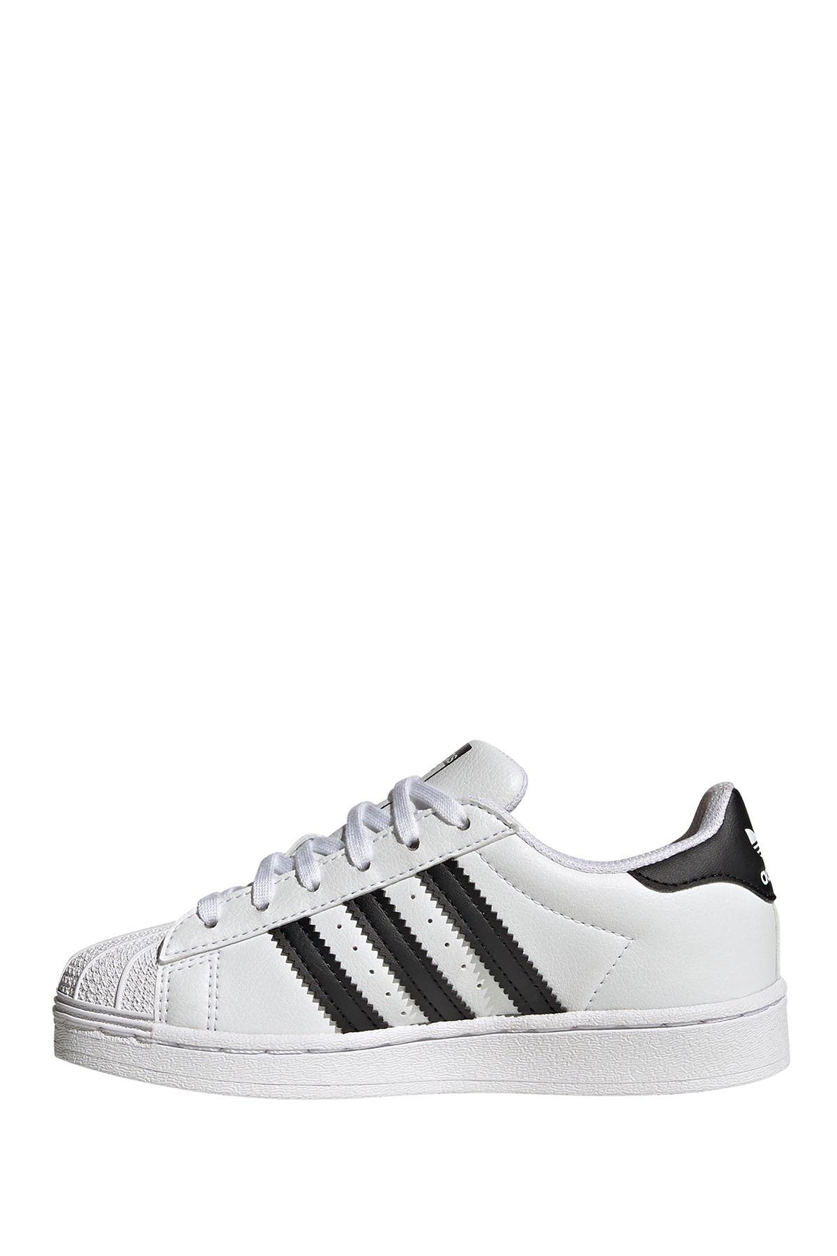 adidas Superstar Sneaker, Alternate, color, 